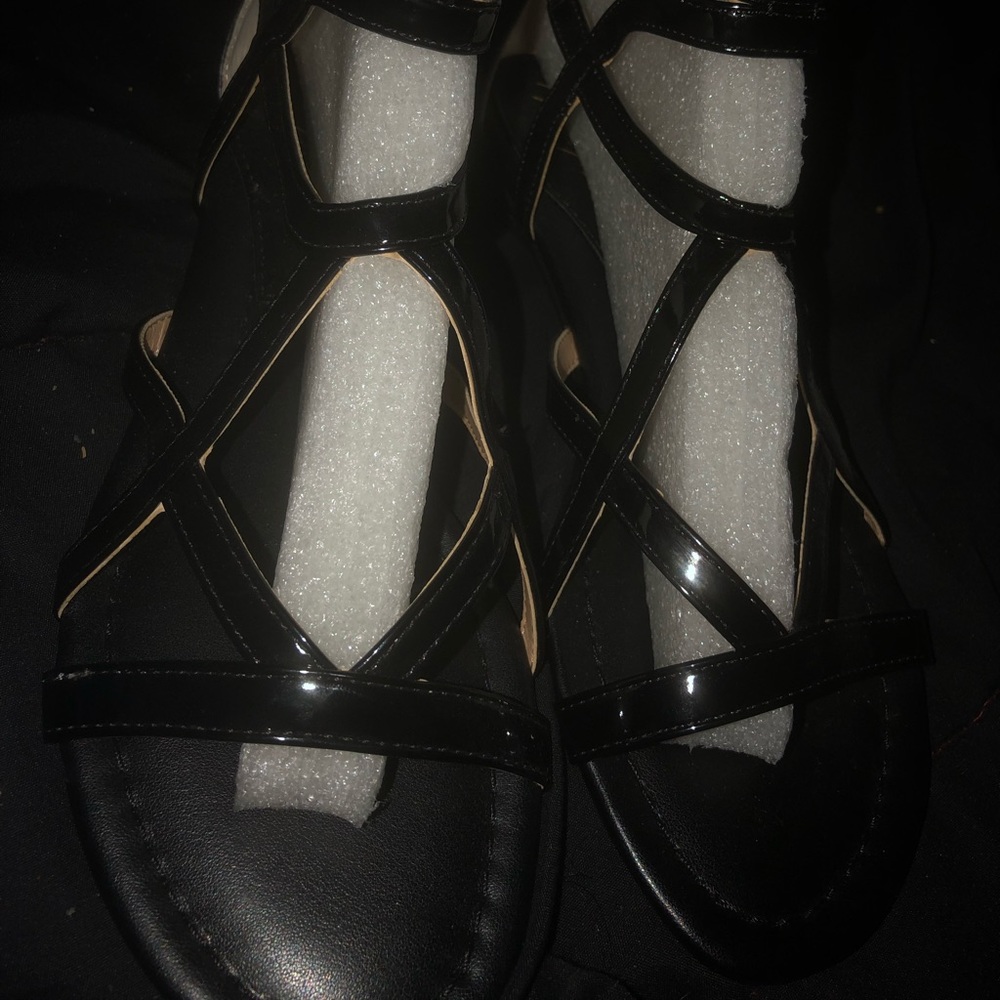 Black Marc Fisher brand new sandals
